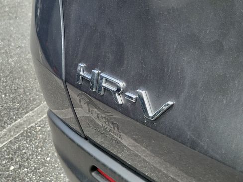 Used 2025 Honda HR-V LX image 7