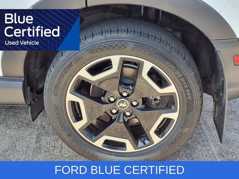 Certified 2023 Ford Bronco Sport Outer Banks w/ Tech Package AWD/4WD image 32