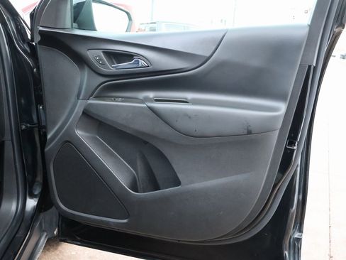 Used 2024 Chevrolet Equinox LT w/ LPO, Floor Liner Package image 10