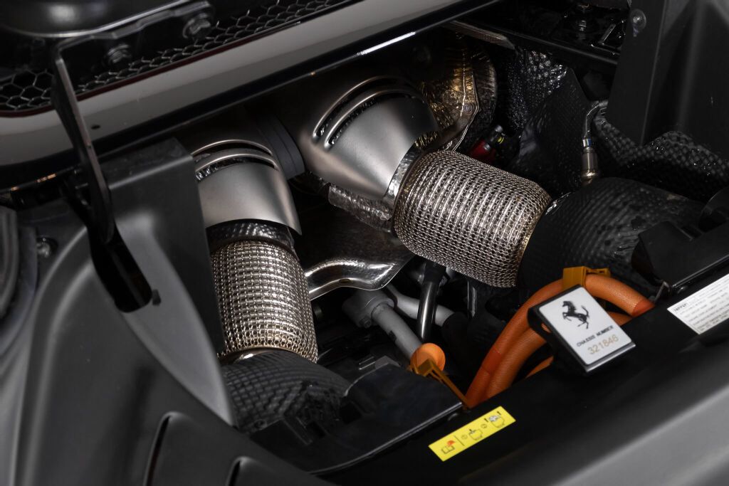 Used 2025 Ferrari 296 GTS RWD image 20