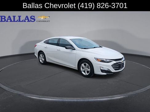 Certified 2023 Chevrolet Malibu LS image 2
