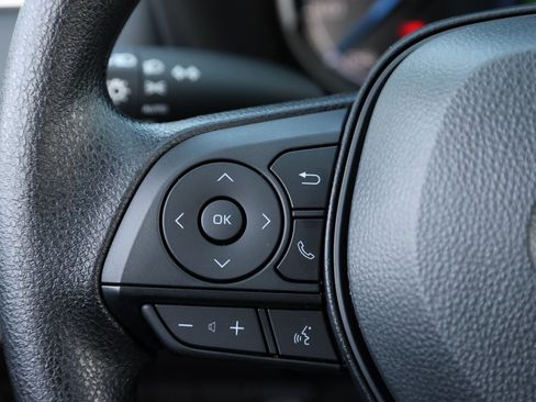 Certified 2025 Toyota RAV4 XLE image 23