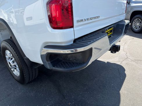 Used 2025 Chevrolet Silverado 2500 LT w/ Convenience Package image 19