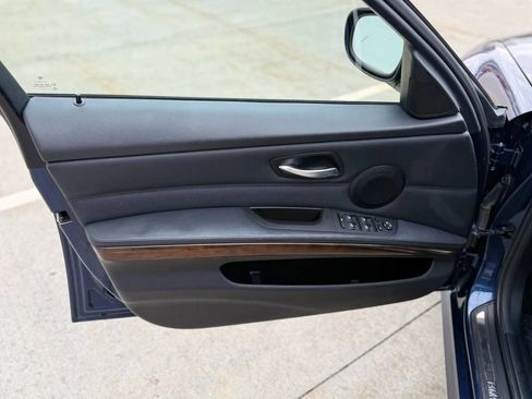 Used 2011 BMW 328i Sedan RWD image 12