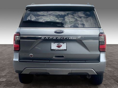 Used 2020 Ford Expedition Limited image 4