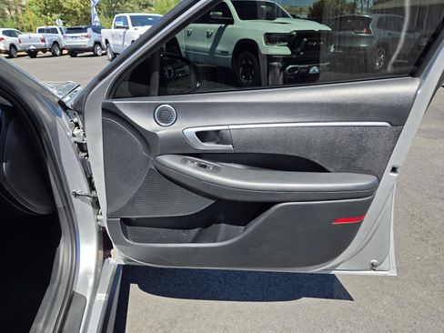 Used 2022 Hyundai Sonata SE FWD image 22
