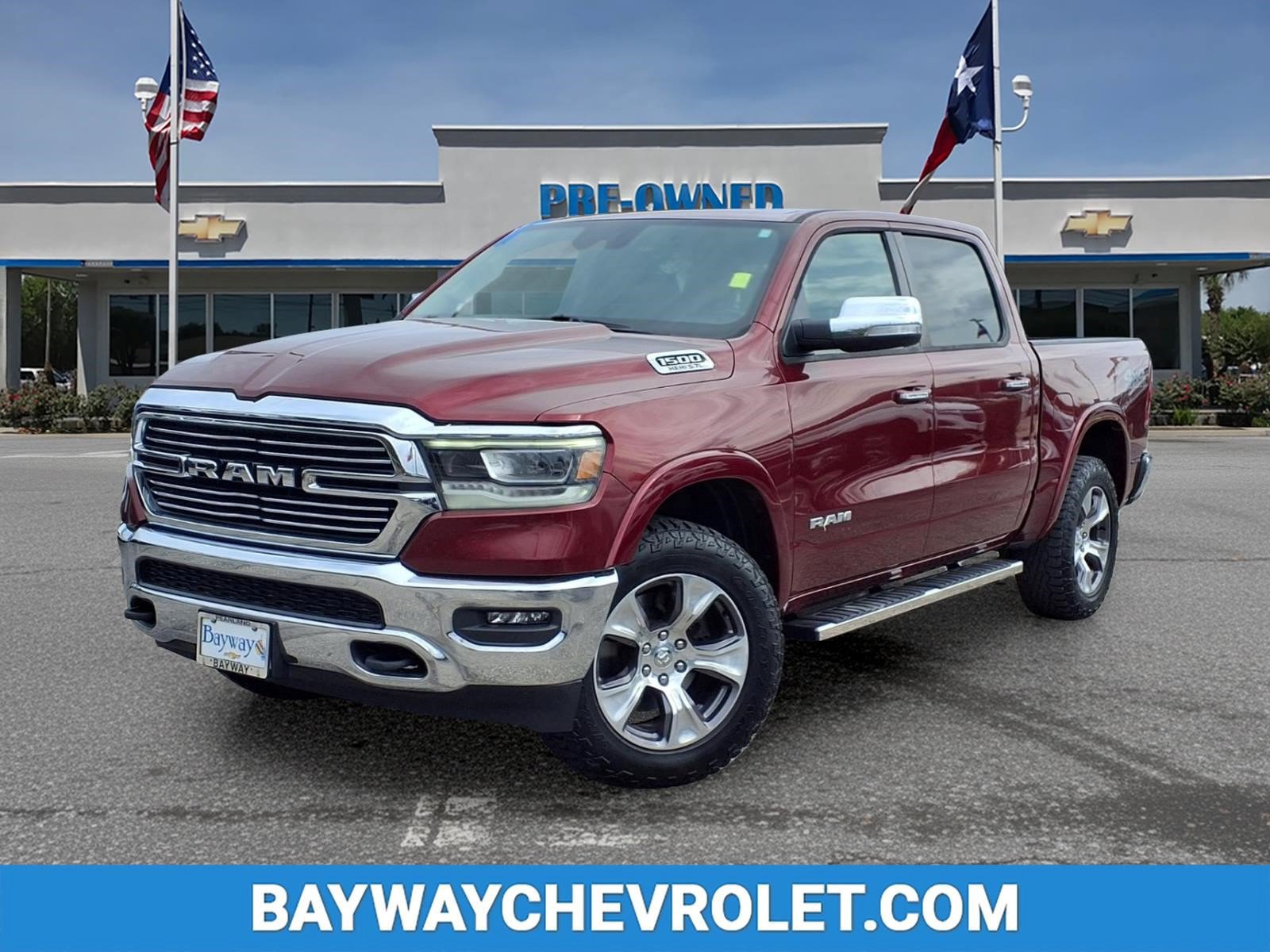 Used 2021 RAM 1500 Laramie w/ Off Road Group AWD/4WD image 1