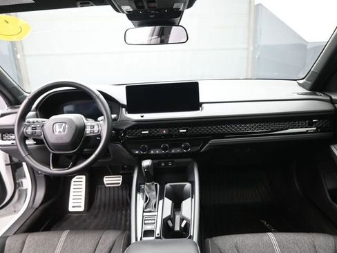 Certified 2023 Honda Accord Sport image 24