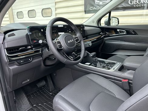 New 2026 Kia Carnival SX Prestige image 9