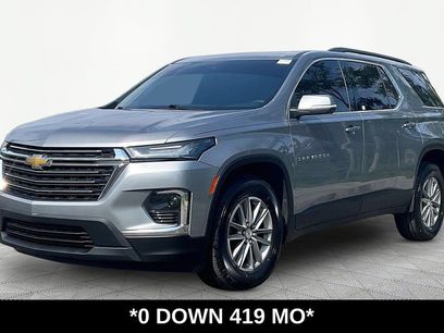 Used 2023 Chevrolet Traverse LT