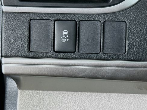 Used 2014 Toyota Camry FWD image 16