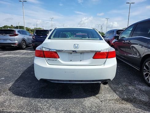 Used 2015 Honda Accord EX image 3