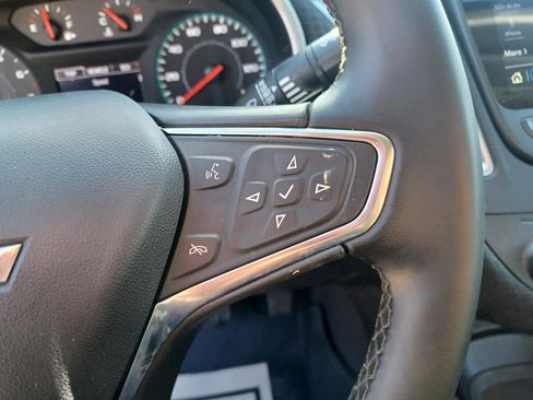 Used 2025 Chevrolet Malibu RS image 12