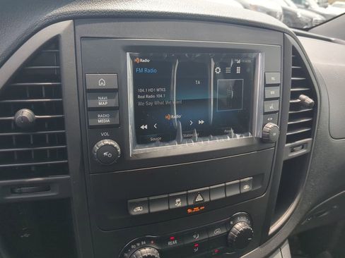 Certified 2023 Mercedes-Benz Metris Passenger image 6