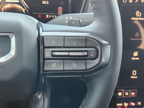 New 2026 GMC Terrain AT4 w/ Convenience Package III image 32