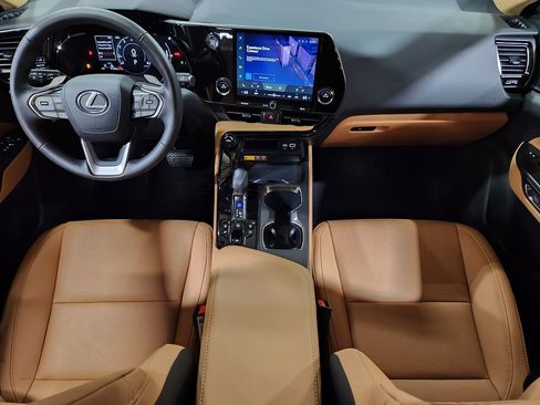 Used 2025 Lexus NX 350 Premium AWD image 45