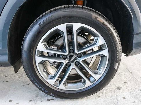 New 2025 Audi Q5 Premium image 12