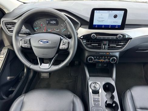 Used 2022 Ford Escape SEL AWD/4WD image 18