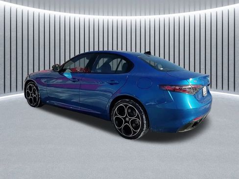 New 2025 Alfa Romeo Giulia AWD image 11