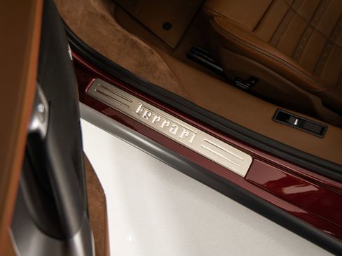 Certified 2025 Ferrari SF90 Spider AWD/4WD image 12