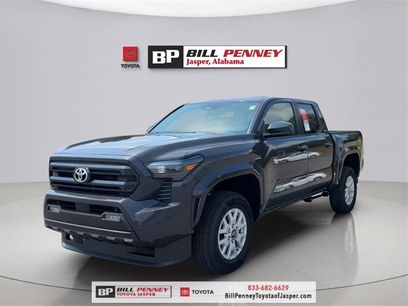 New 2025 Toyota Tacoma SR5
