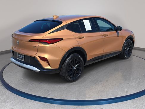 Used 2024 Buick Envista Sport Touring w/ Convenience I Package FWD image 5