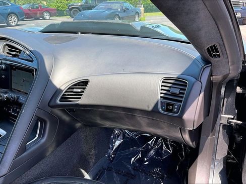 Used 2019 Chevrolet Corvette ZR1 RWD image 26