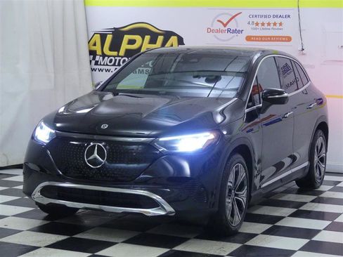Used 2023 Mercedes-Benz EQE 350+ SUV image 4
