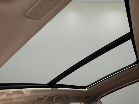 New 2025 Volvo XC60 T8 Plus w/ Climate Package image 33