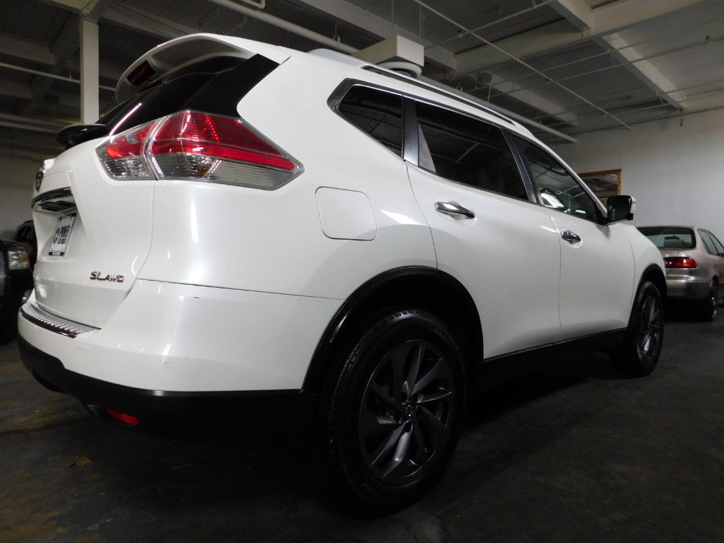 Used 2016 Nissan Rogue SL w/ SL Premium Package AWD/4WD image 5