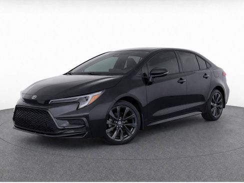 Used 2026 Toyota Corolla SE FWD image 2