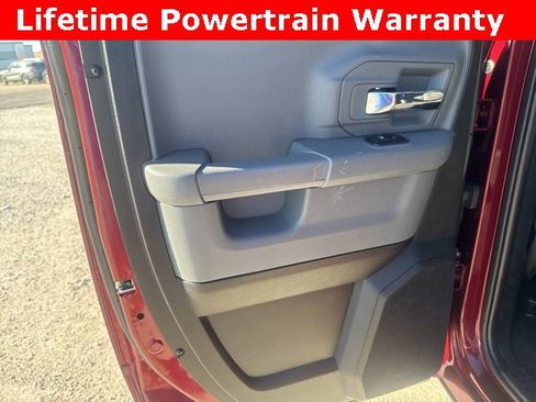 Used 2024 RAM 1500 Classic SLT image 20