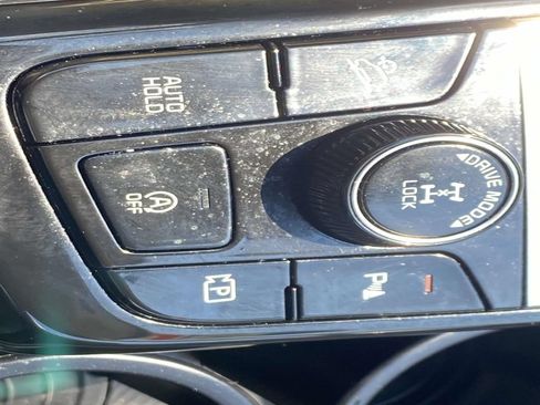 Used 2024 Kia Sportage EX AWD/4WD image 29