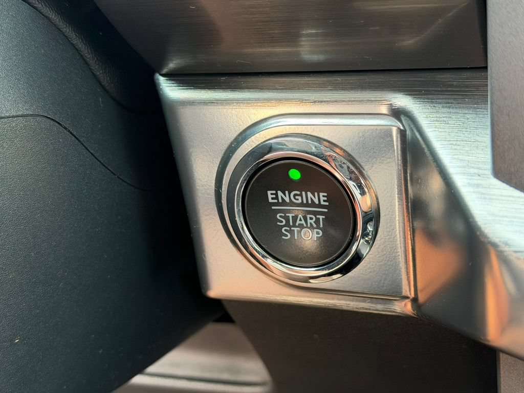 Used 2021 Ford F150 Lariat AWD/4WD image 49