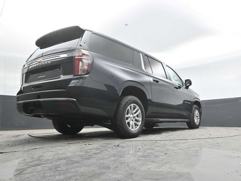 Used 2022 Chevrolet Suburban LS AWD/4WD image 43