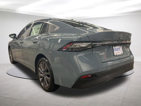 New 2026 Nissan Sentra SL w/ Floor Mat Package FWD image 3