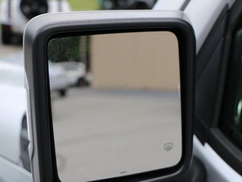 Used 2024 Jeep Wrangler High Altitude AWD/4WD image 13