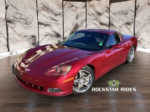 Used 2006 Chevrolet Corvette Coupe w/ Preferred Equipment Group RWD image 34