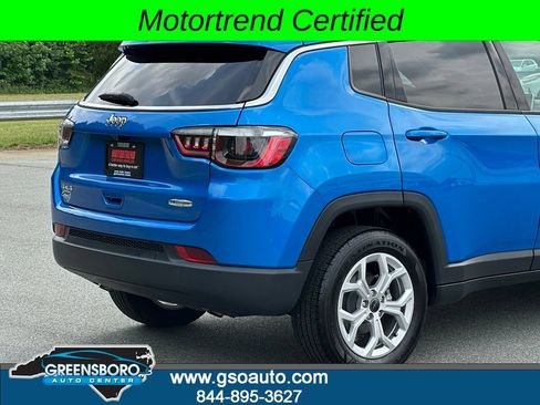 Used 2025 Jeep Compass Latitude AWD/4WD image 41