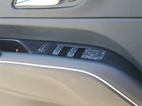 Used 2021 Cadillac Escalade Premium Luxury w/ Driver Assist Tech Package image 24