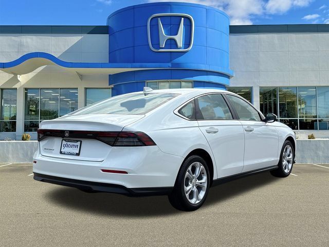 Used 2025 Honda Accord LX image 2