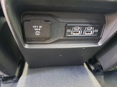 Certified 2023 Jeep Grand Cherokee Altitude AWD/4WD image 30