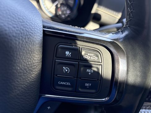 Used 2022 RAM 2500 Limited image 19