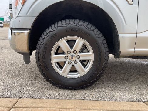 Used 2022 Ford F150 XLT w/ Trailer Tow Package image 16