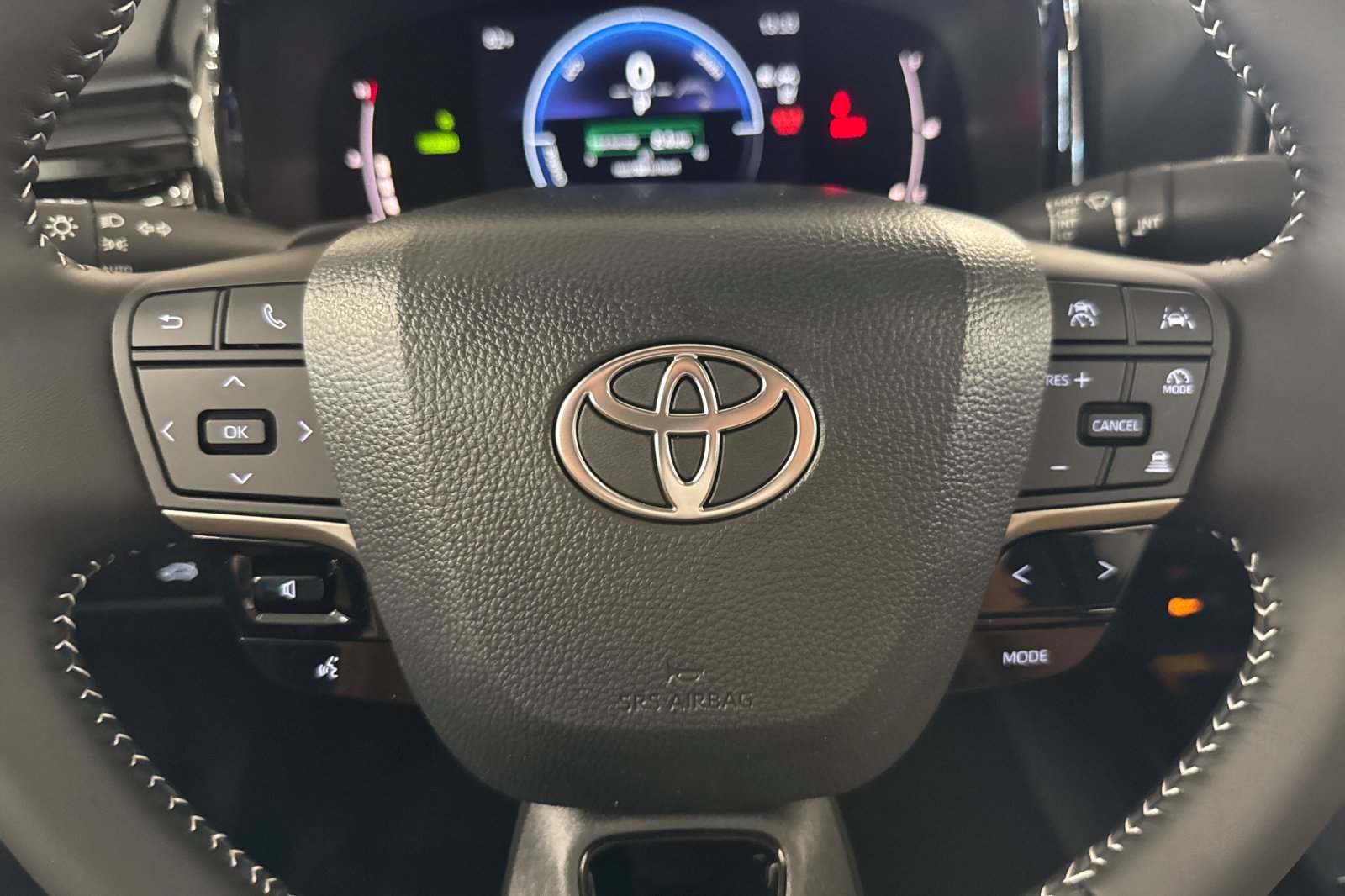 Used 2026 Toyota Camry SE FWD image 26