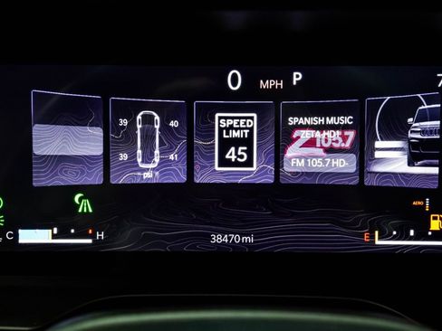Used 2023 Jeep Grand Cherokee L Summit w/ Advanced Protech Group IV AWD/4WD image 38