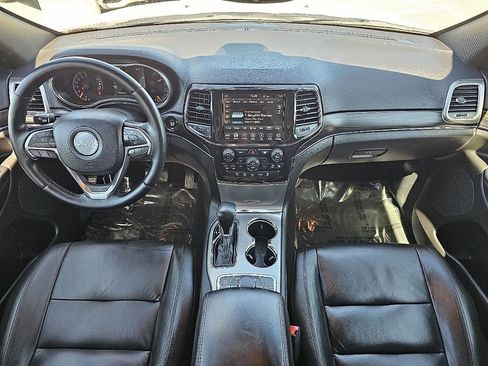 Used 2021 Jeep Grand Cherokee Limited image 24