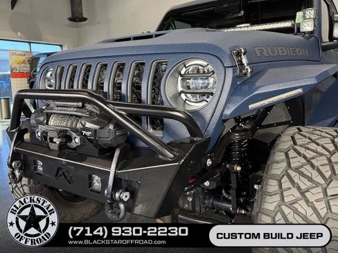 Used 2023 Jeep Wrangler Unlimited Rubicon 392 AWD/4WD image 34