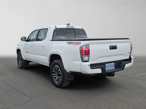 Used 2023 Toyota Tacoma TRD Sport w/ Advanced Technology Package AWD/4WD image 6