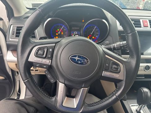 Used 2017 Subaru Outback 3.6R Limited AWD/4WD image 14